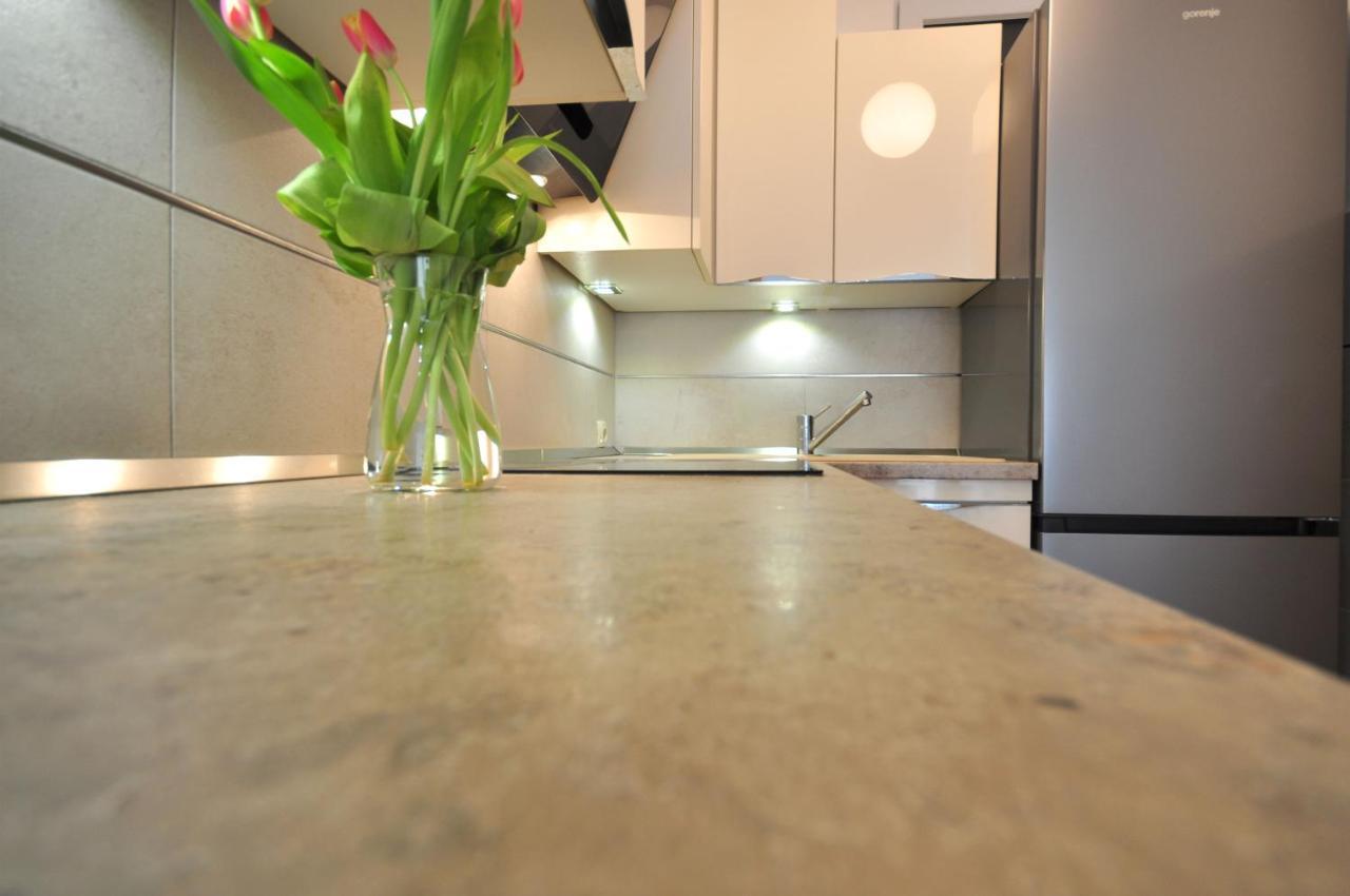 Family Apartment Noel - Оміш Екстер'єр фото