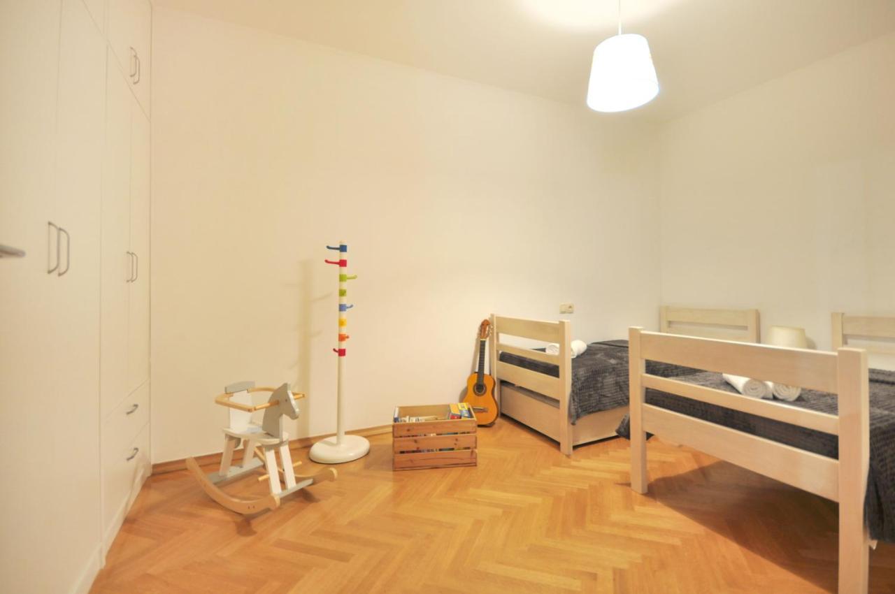 Family Apartment Noel - Оміш Екстер'єр фото